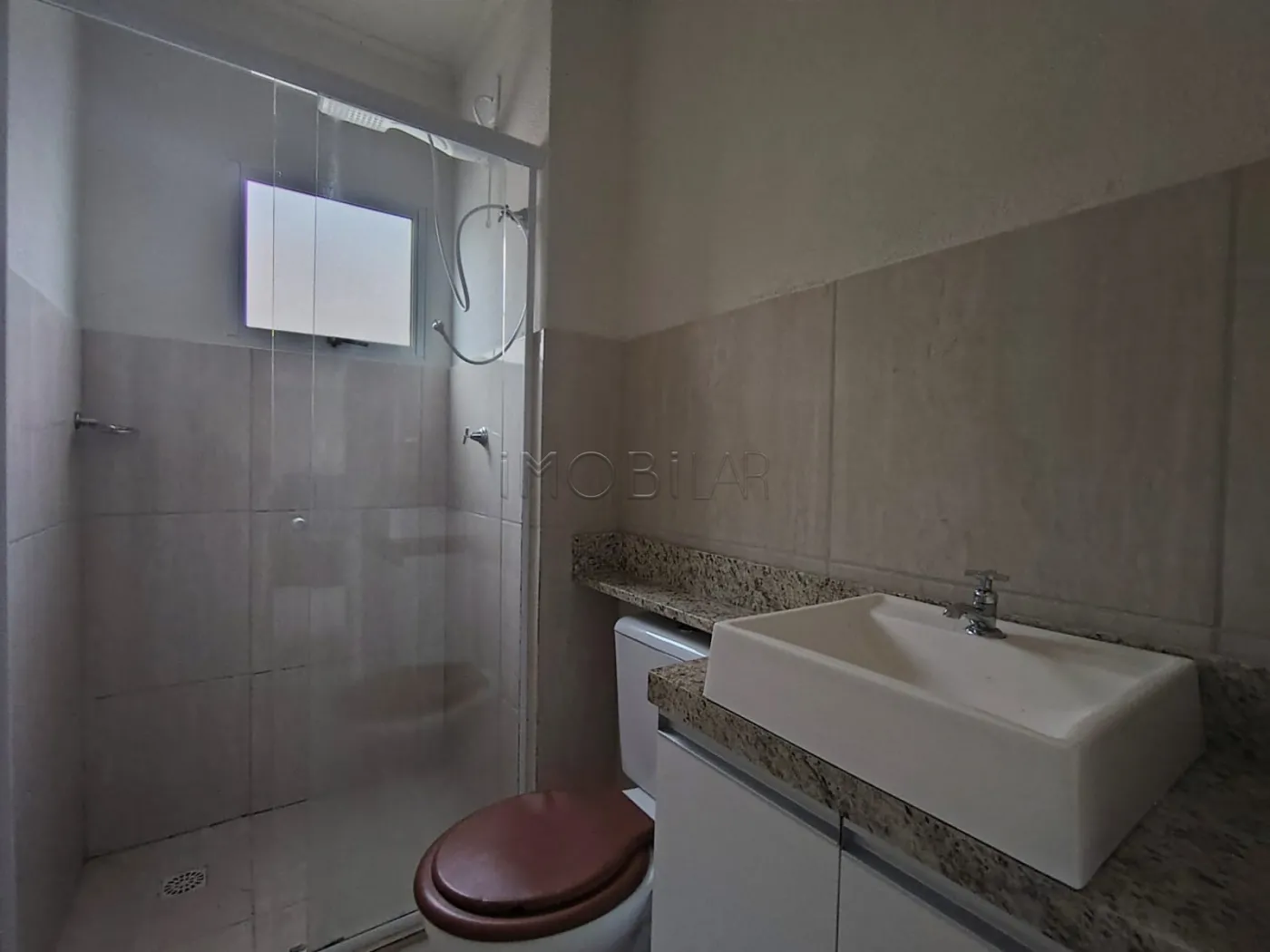 Alugar Apartamento / Padrão em Bagé R$ 1.200,00 - Foto 8