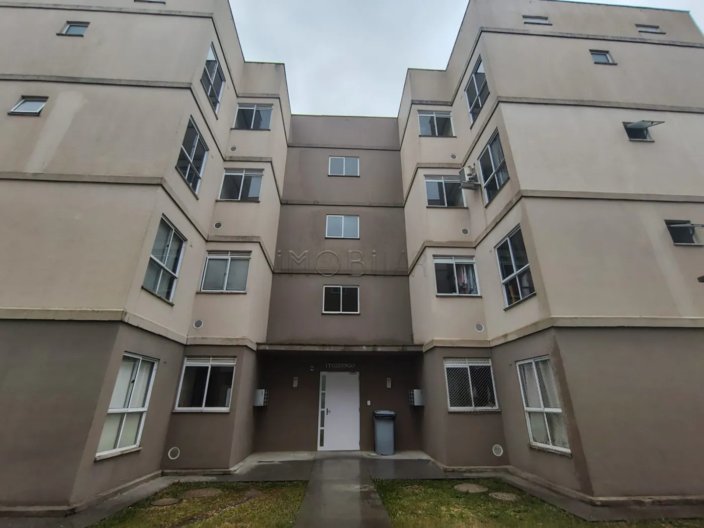 Alugar Apartamento / Padrão em Bagé R$ 1.200,00 - Foto 2