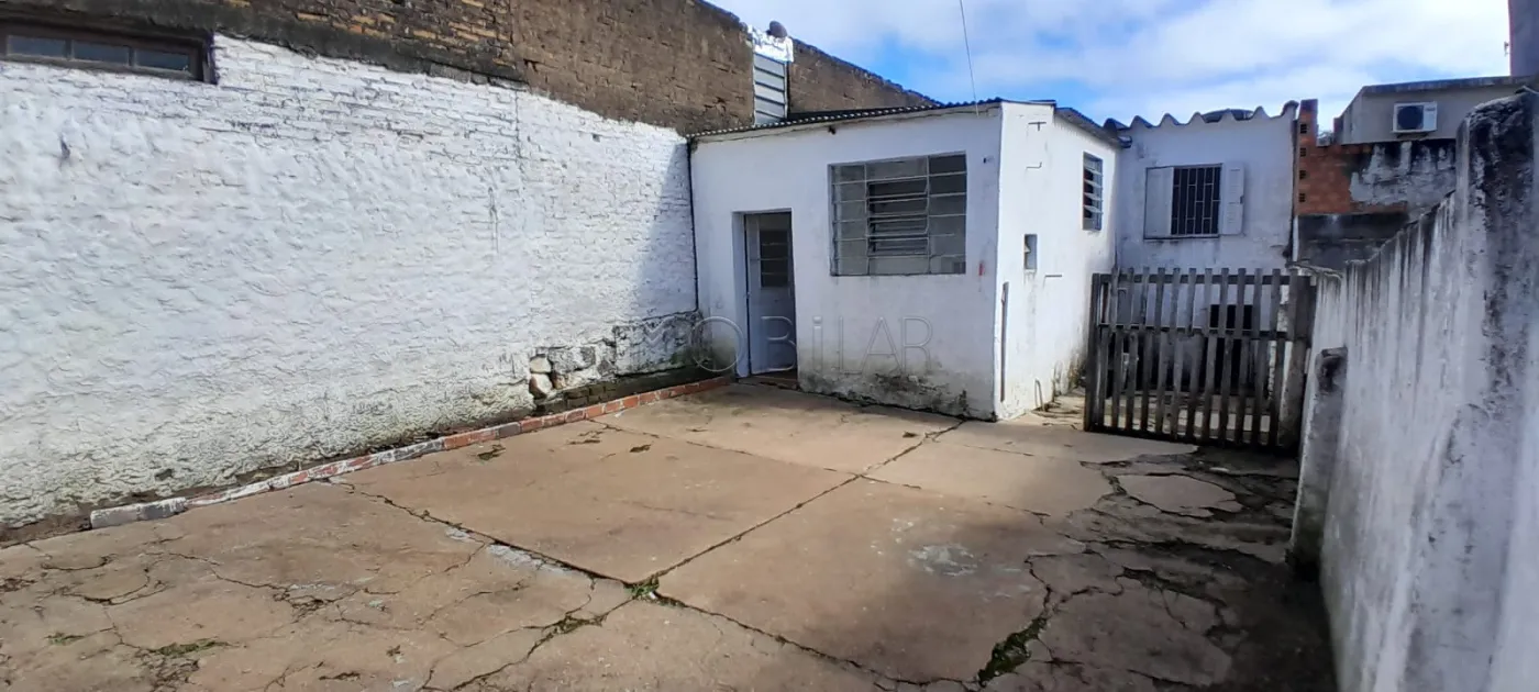 Alugar Casa / Padrão em Bagé R$ 1.450,00 - Foto 14