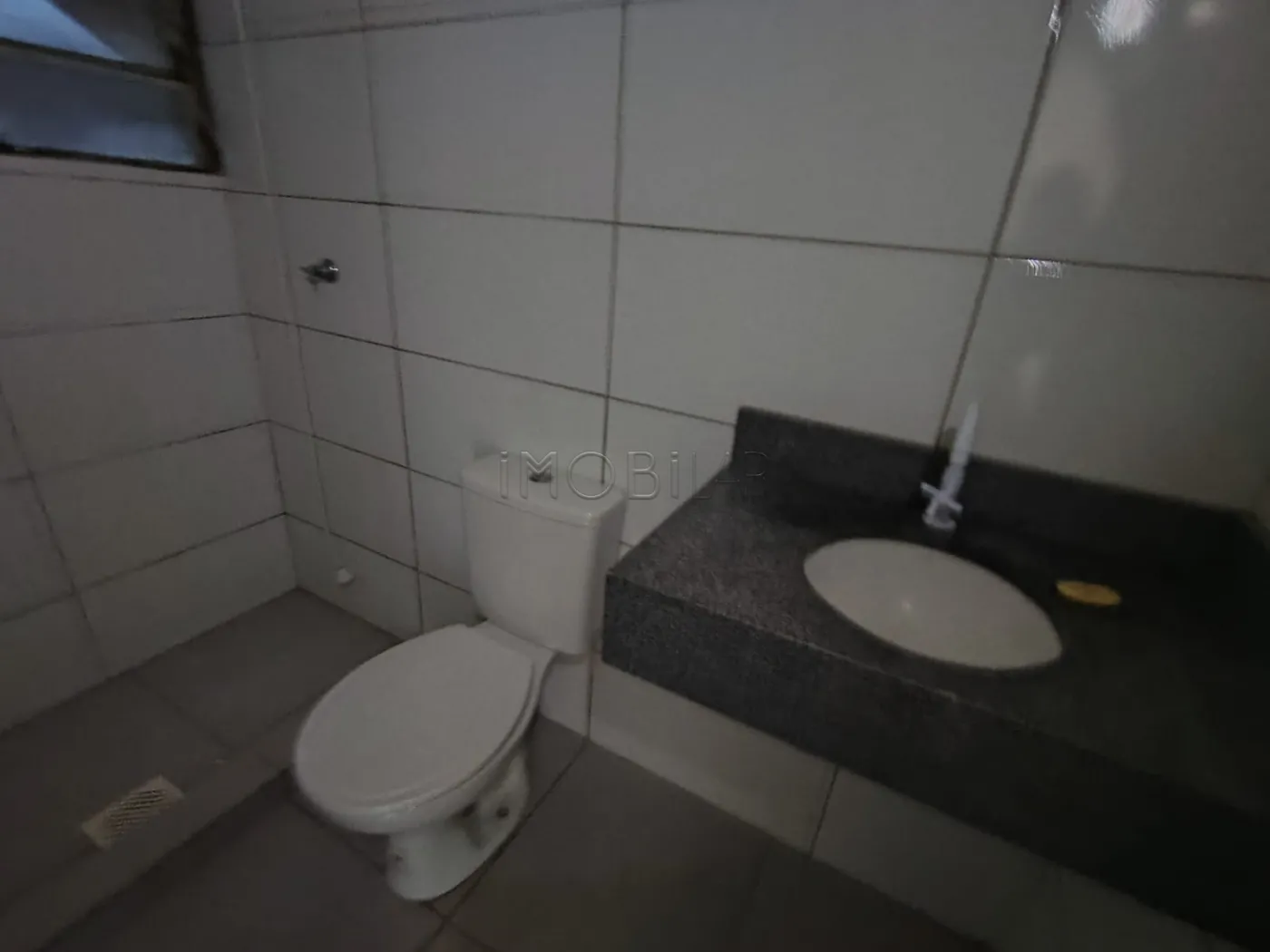 Alugar Apartamento / Padrão em Bagé R$ 800,00 - Foto 9