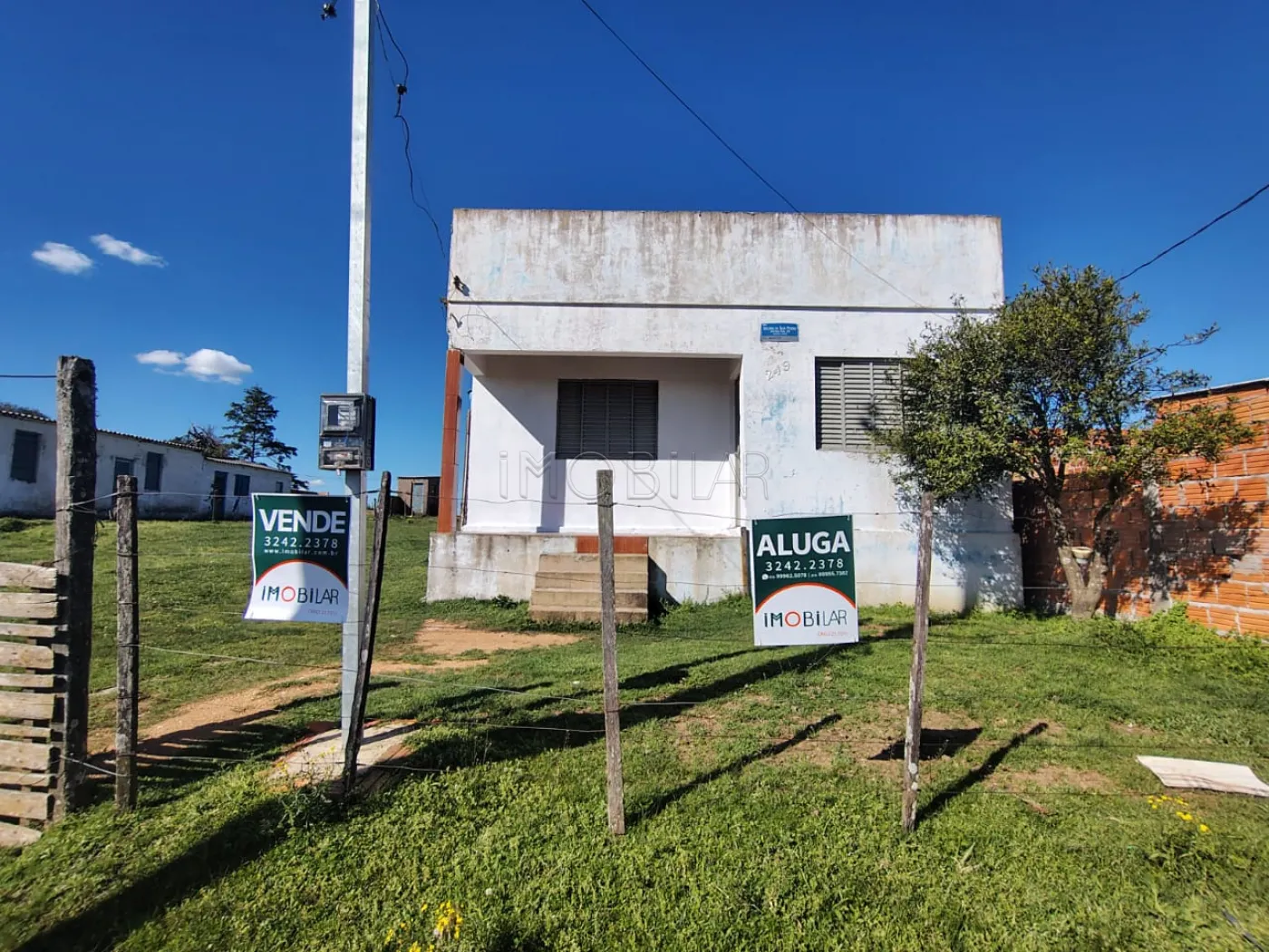 Alugar Casa / Padrão em Bagé R$ 500,00 - Foto 2