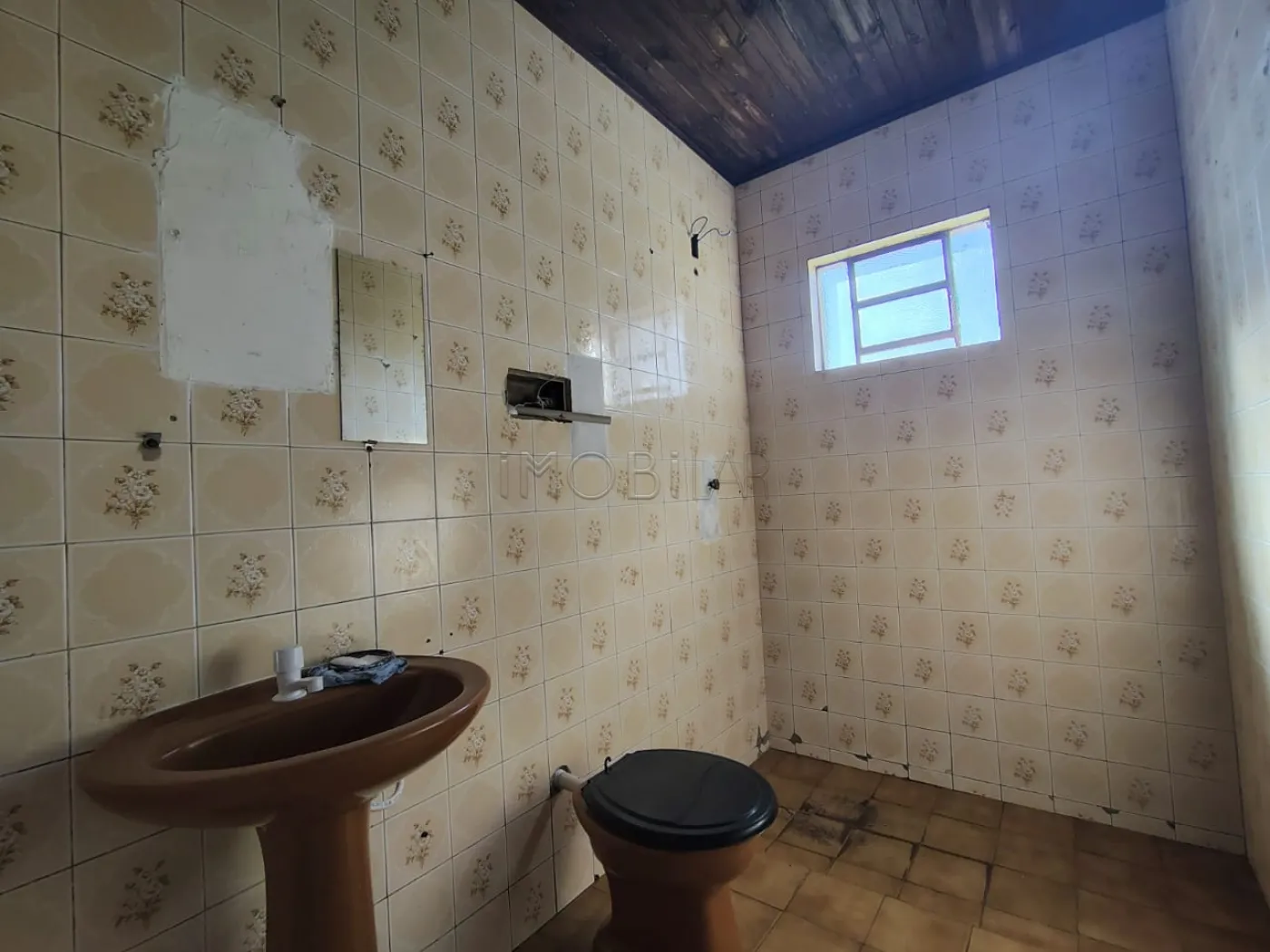 Alugar Casa / Padrão em Bagé R$ 500,00 - Foto 9