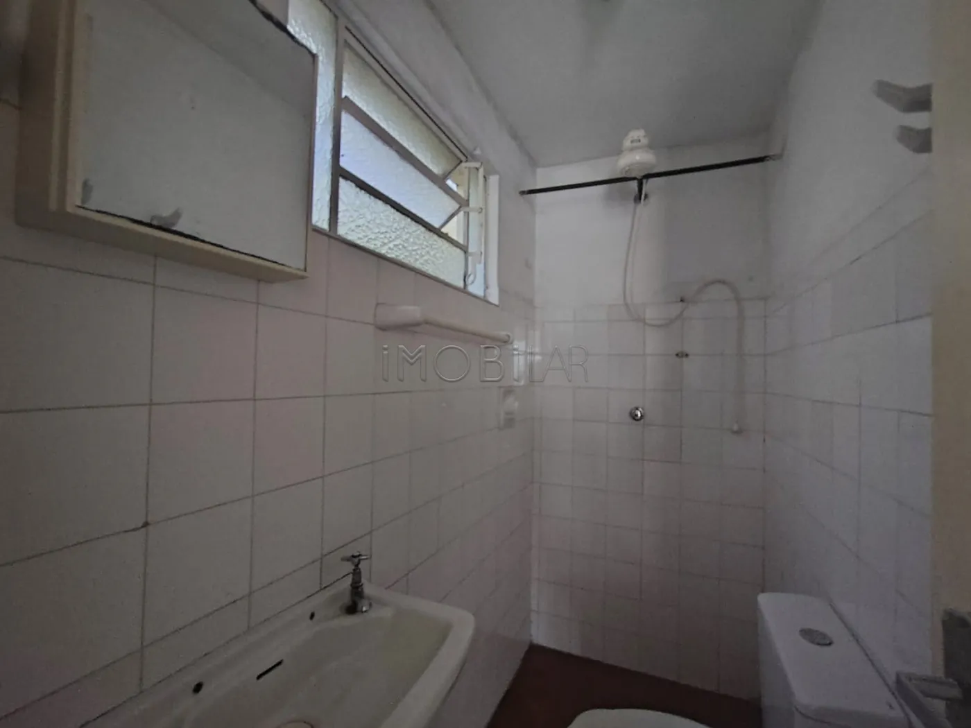 Alugar Comercial / Prédio em Bagé R$ 1.500,00 - Foto 13