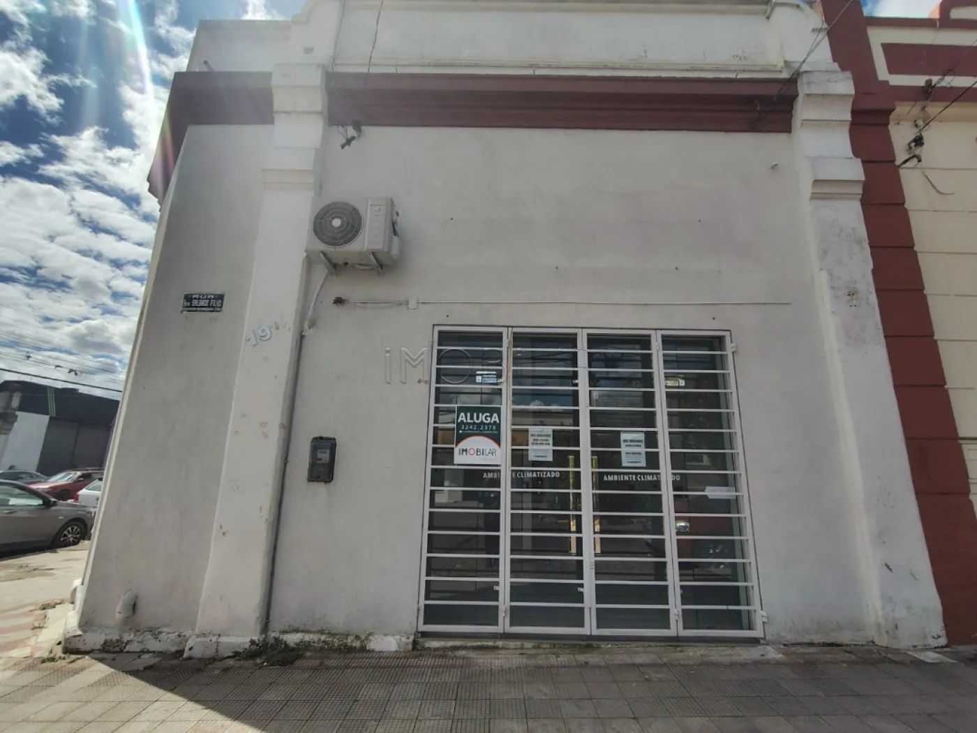 Alugar Comercial / Prédio em Bagé R$ 3.500,00 - Foto 1