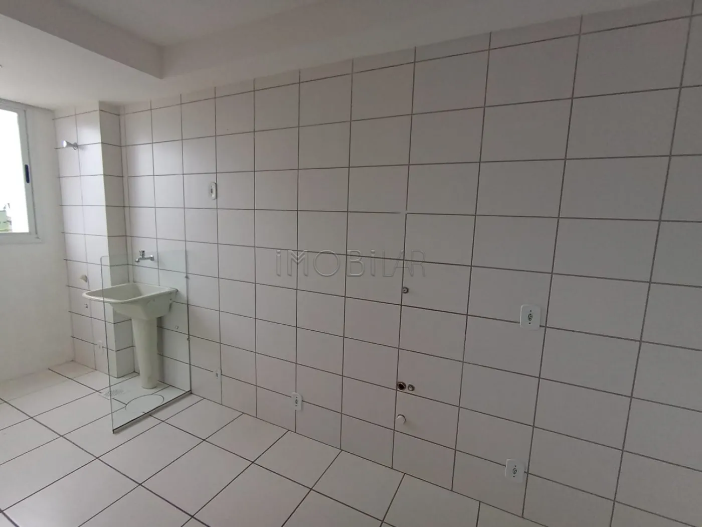 Alugar Apartamento / Padrão em Bagé R$ 950,00 - Foto 6