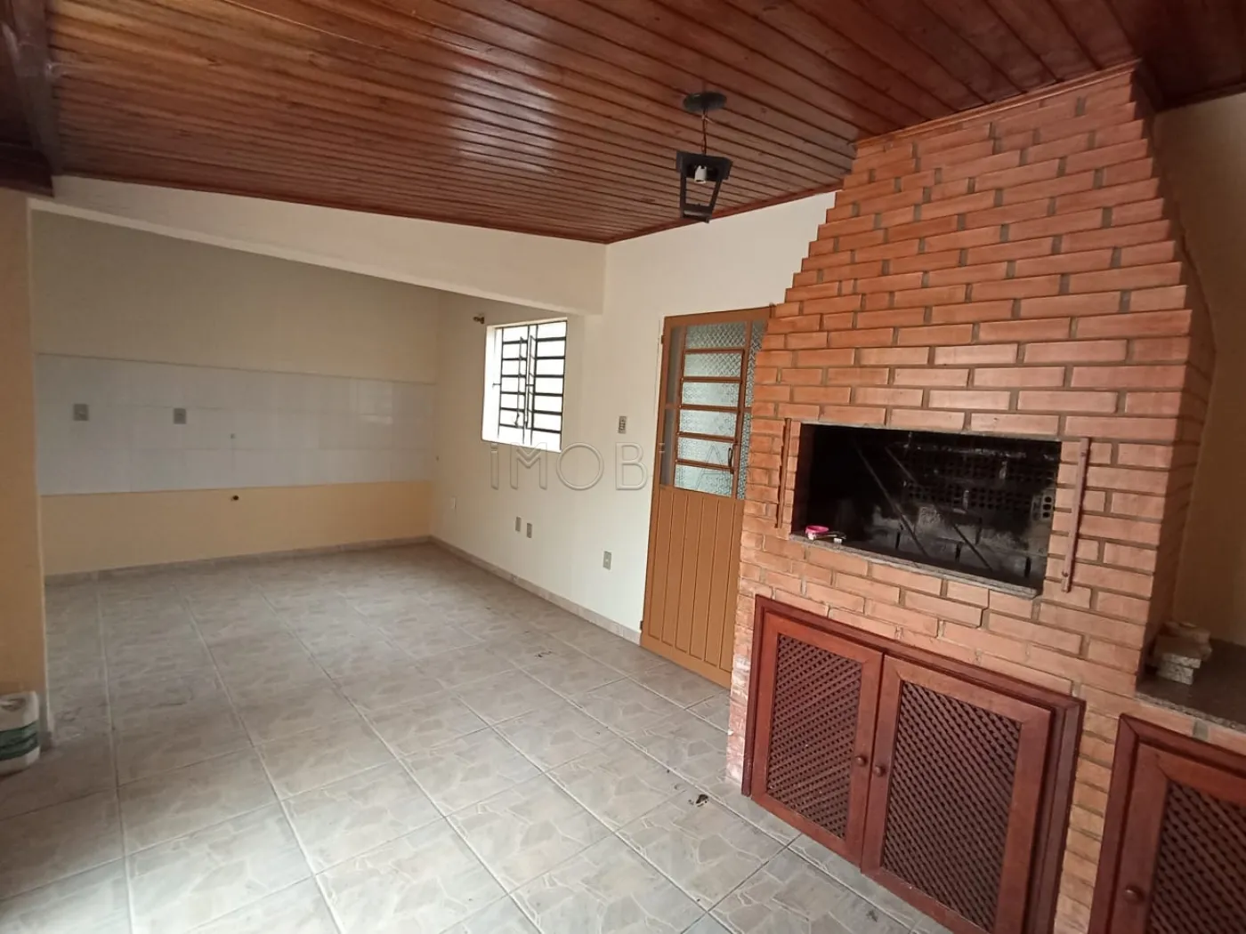 Alugar Casa / Padrão em Bagé R$ 2.250,00 - Foto 6