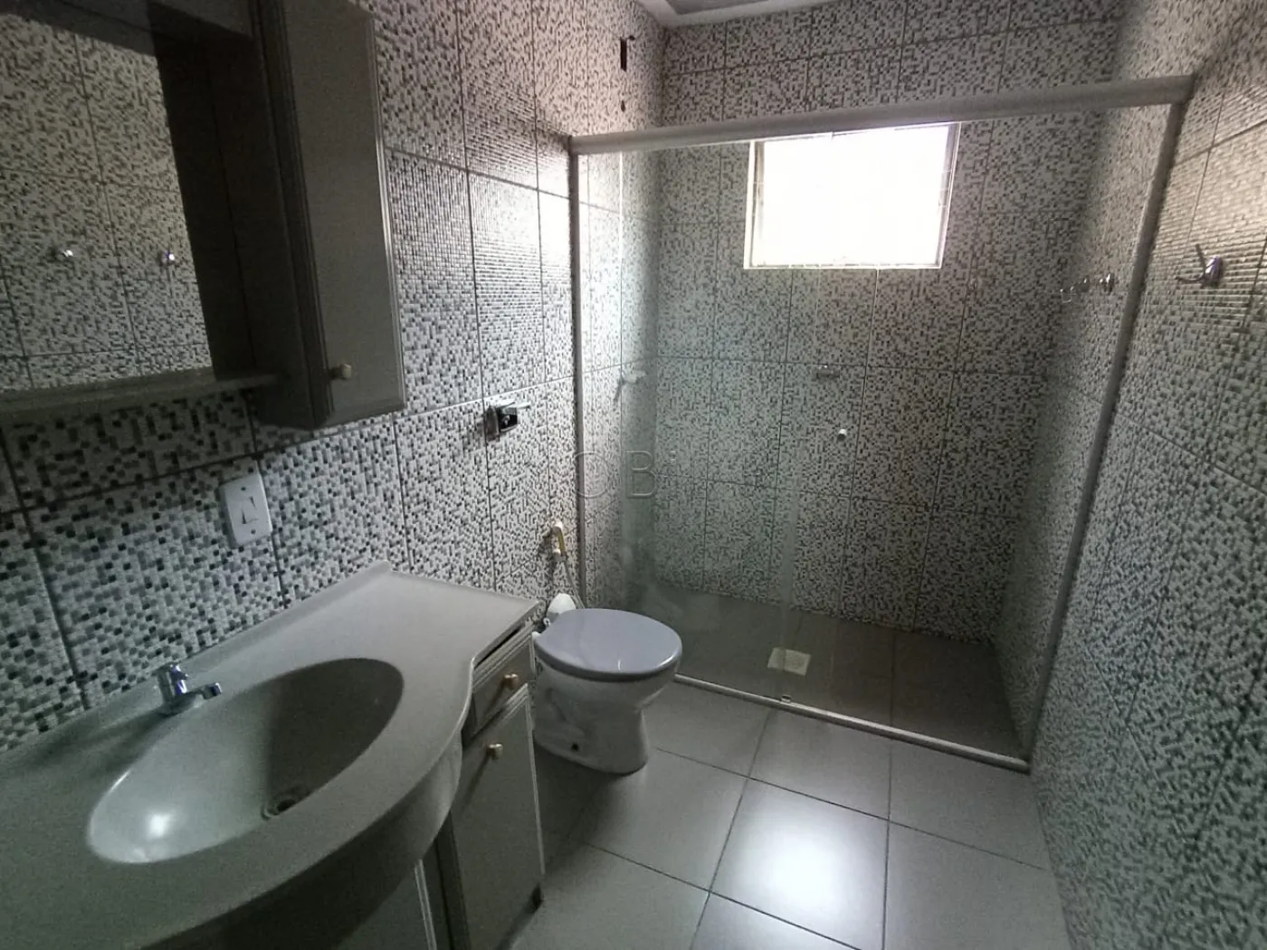 Alugar Casa / Padrão em Bagé R$ 2.250,00 - Foto 9