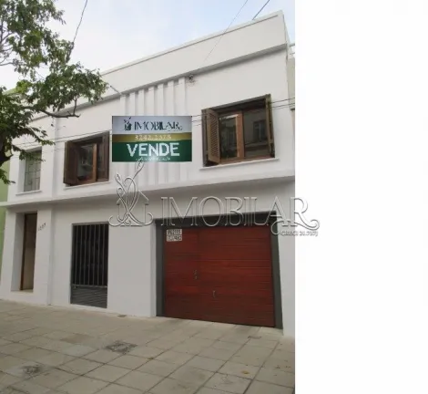 Alugar Casa / Padrão em Bagé. apenas R$ 950.000,00