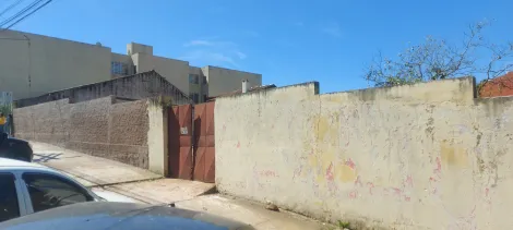 Terreno na esquina da Santa Casa de Caridade! Multiplas possibilidades de aproveitamento.