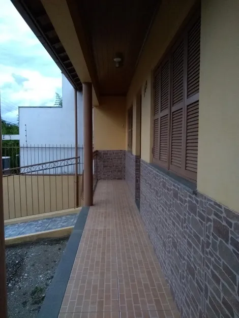 imagem 3 - Casa - 2 quartos - Muito bem localizada no bairro Getúlio Vargas imagem 3 - Casa - 2 quartos - Muito bem localizada no bairro Getúlio Vargas