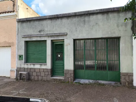 imagem 1 - Casa no centro da cidade!!! Amplo terreno... imagem 1 - Casa no centro da cidade!!! Amplo terreno...